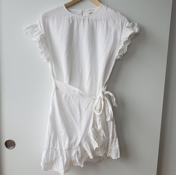 Wilfred Dresses & Skirts - Aritzia Wilfred White Ninette Summer Linen Dress